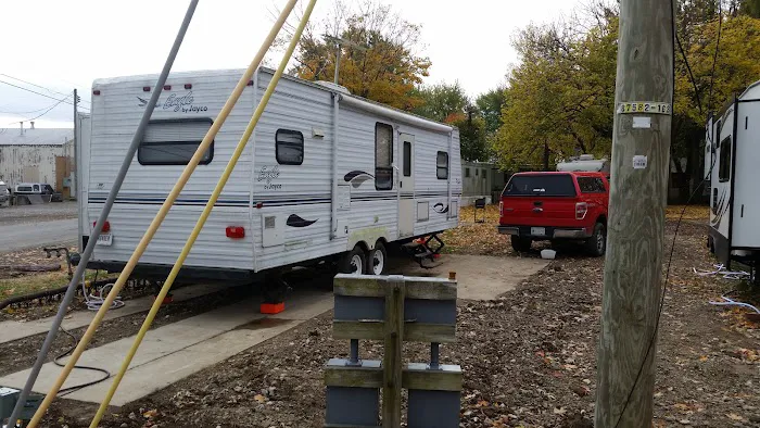 Maplewood RV Picture 1