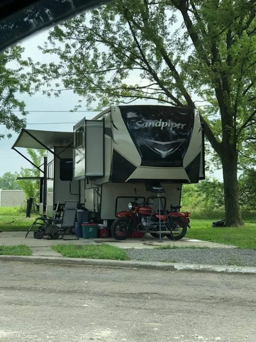 Maplewood RV Picture 5