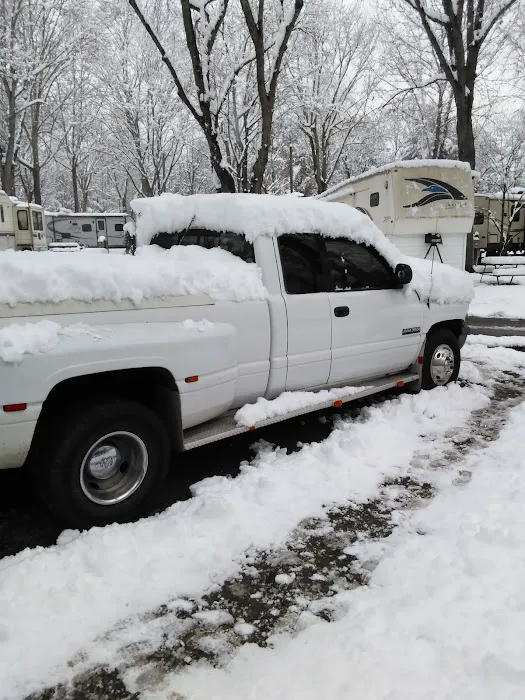 Lazy Boy Travel Trailer Park Picture 7