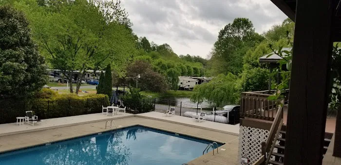 Lakewood RV Resort Picture 6