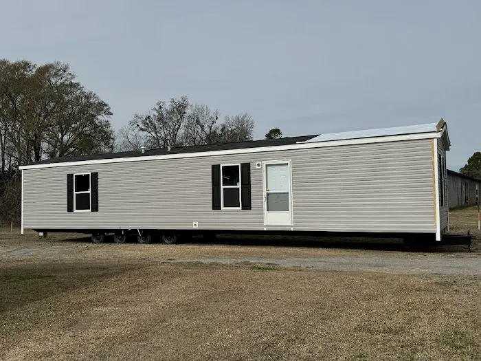 White Oaks Mobile Home Park Picture 2