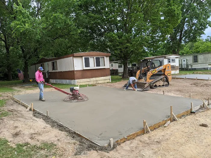 Los Robles Mobile Home Community Picture 6