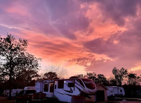 R&B RV Park