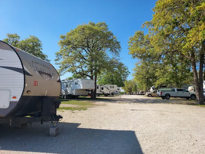 Shady Grove RV Park Picture 6