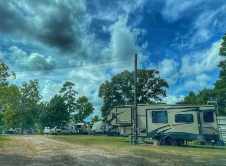 Pin Oak RV Park