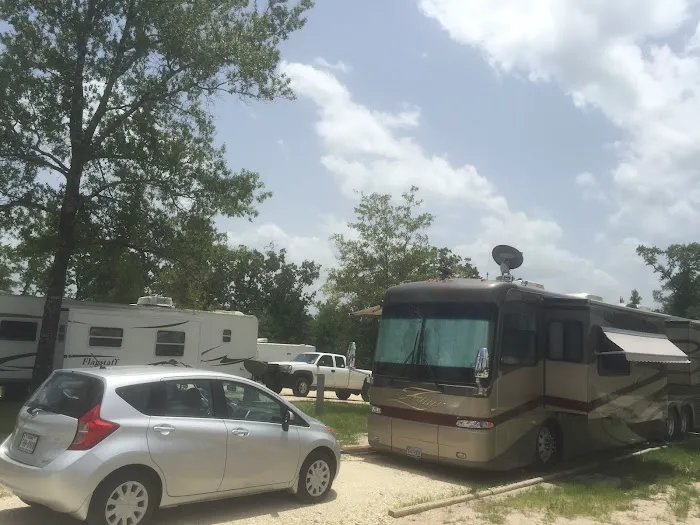 Classy RV Park Picture 2