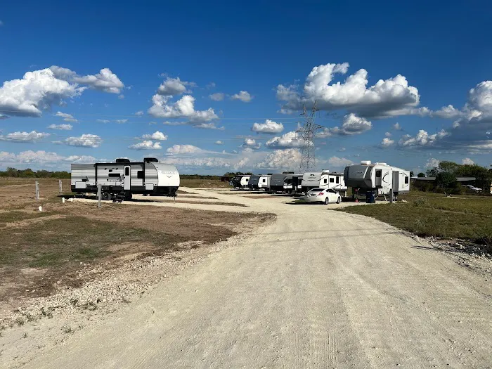 John Wayne's RV Park Picture 3