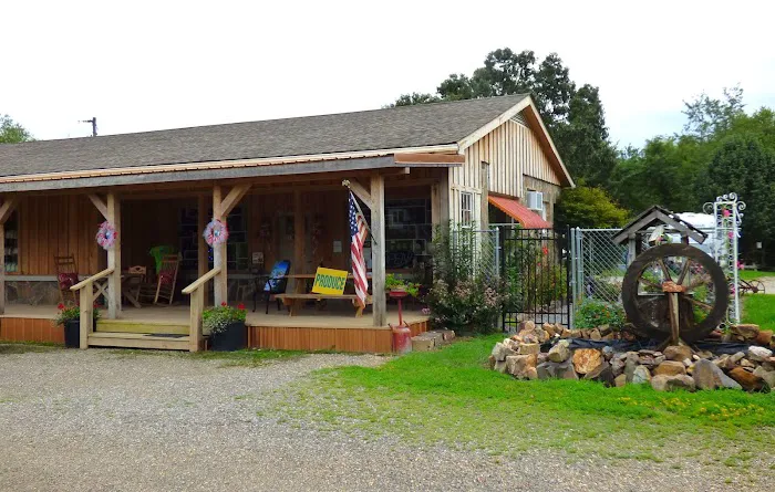 Marilyn's RV Park & Old Country Store Picture 3