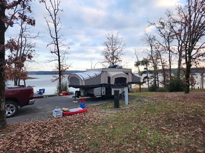 DeRoche Ridge Campground at Degray Lake State Park Picture 3
