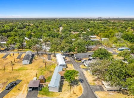 Glen Oaks Mobile Home Park
