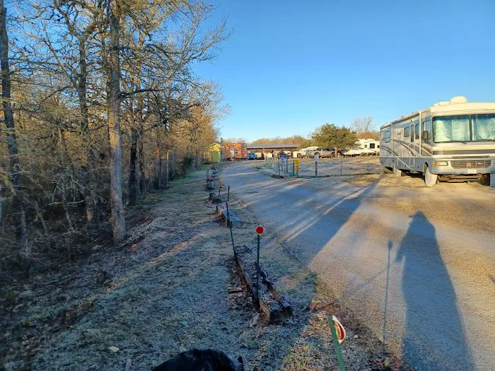 Lazy G RV Park Picture 4