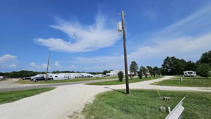Legion RV Park Picture 10
