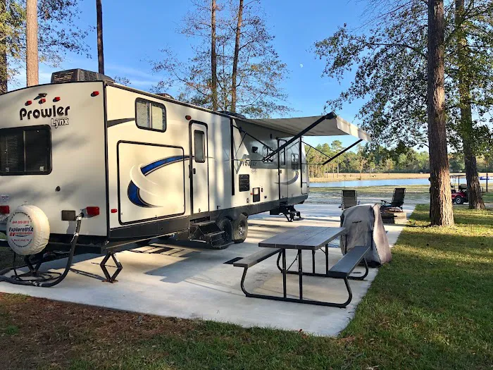 Trinity Luxury RV Resort & Cabins Picture 6