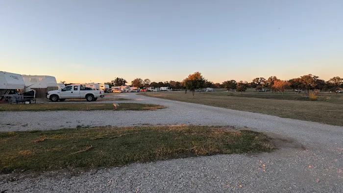 Solid Rock RV Park Picture 5