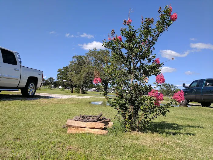 Solid Rock RV Park Picture 8