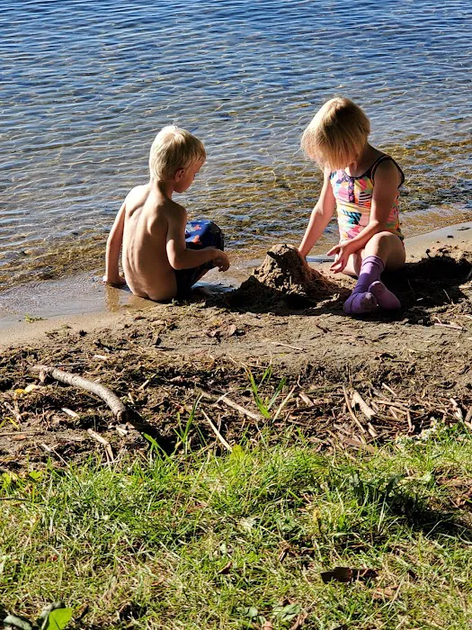 Deer Lake Campground Picture 7