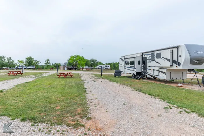 Inez Spring Riverfront RV Park Picture 5