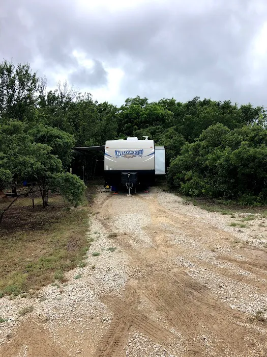 Inez Spring Riverfront RV Park Picture 6