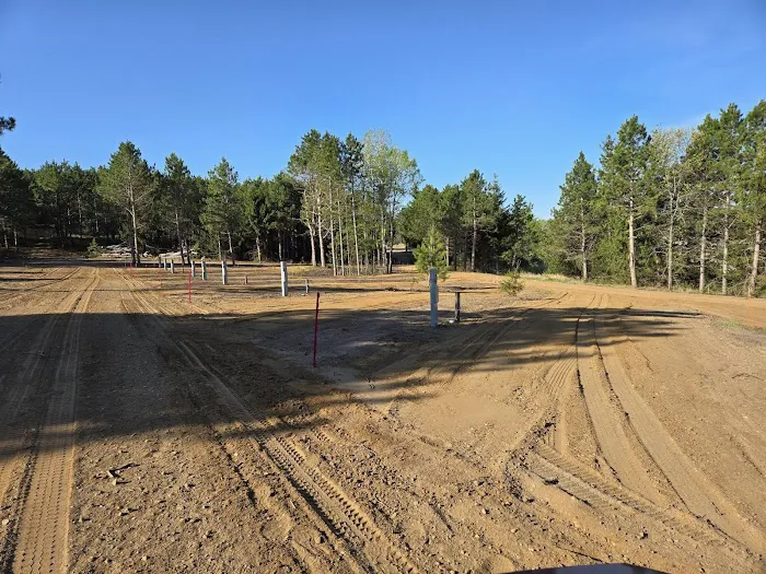 Daisy lake RV Campground Picture 6