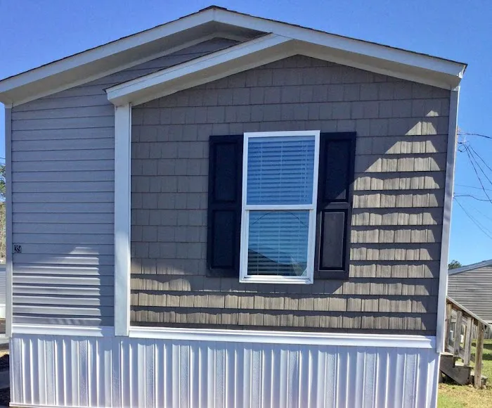 Lumberton Mobile Home Park Picture 7