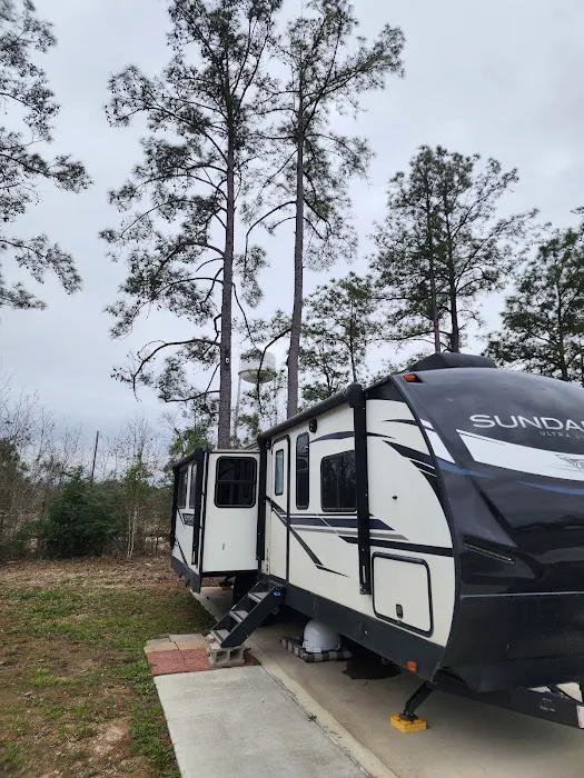 Hayes RV Park Picture 6