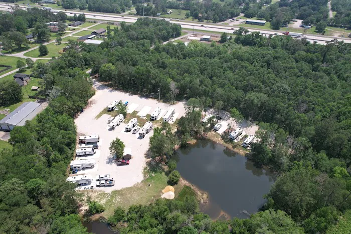 Paw Paws RV Park Picture 1