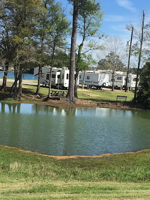 Boomtown USA RV Resort Picture 10