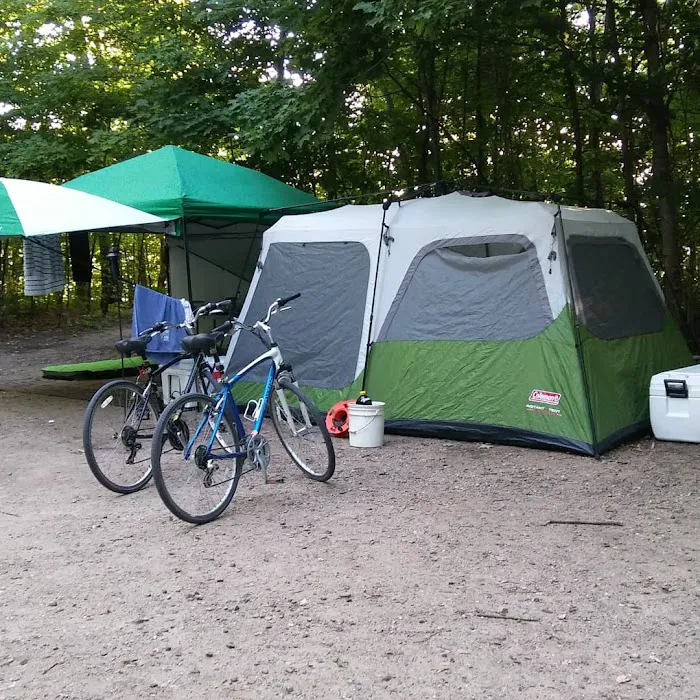 Camper's Paradise Office Picture 10