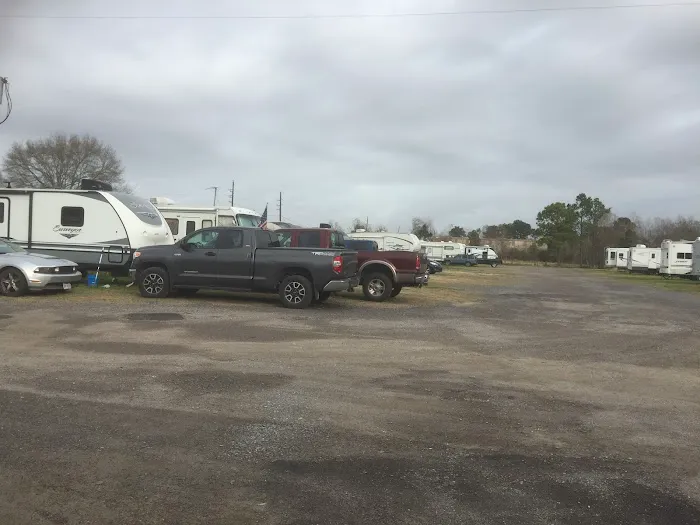 HUBS RV PARK Picture 1