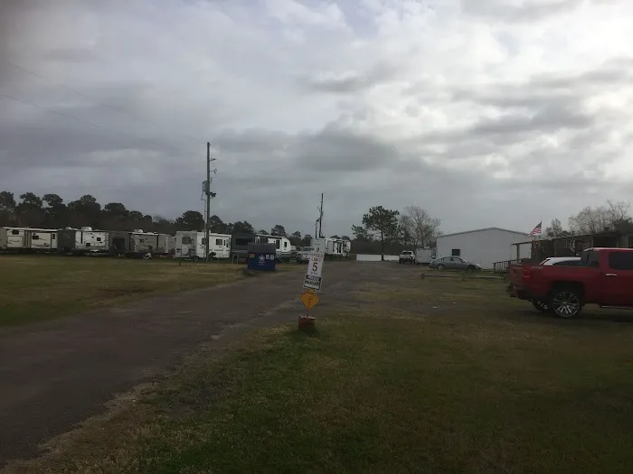 HUBS RV PARK Picture 5