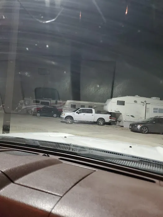 HUBS RV PARK Picture 8