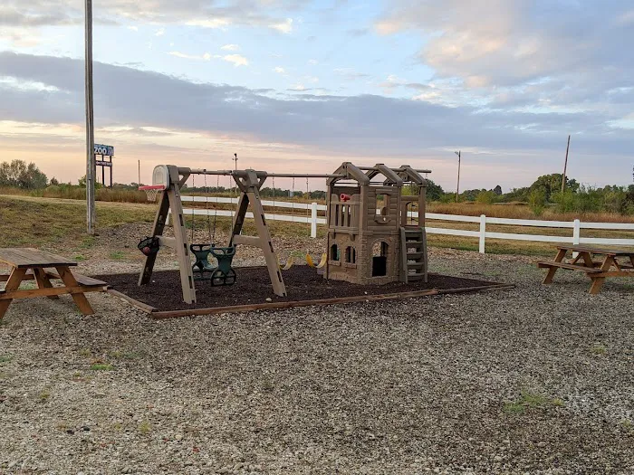 Sundown RV Park Picture 8