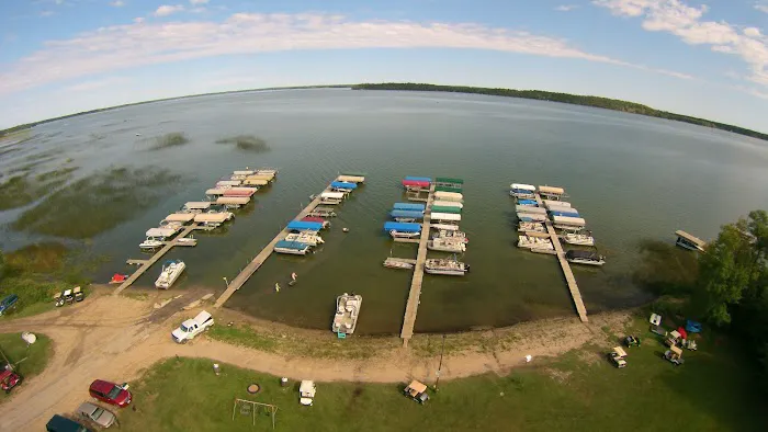 Golden Eagle RV Village Picture 9