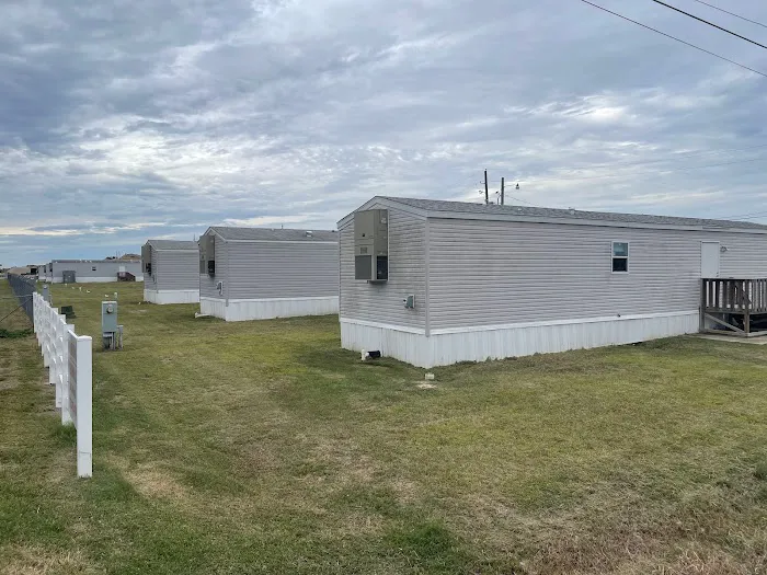 Phoenix Mobile Home Park Picture 3