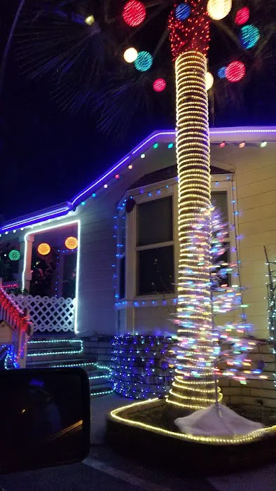 Americana Mobile Home Park Picture 6