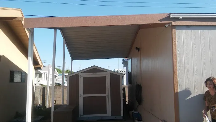 Paramount Mobile Village Picture 3