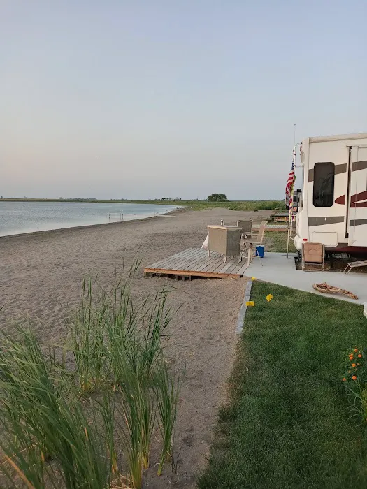 Lake Henry Campground Picture 3