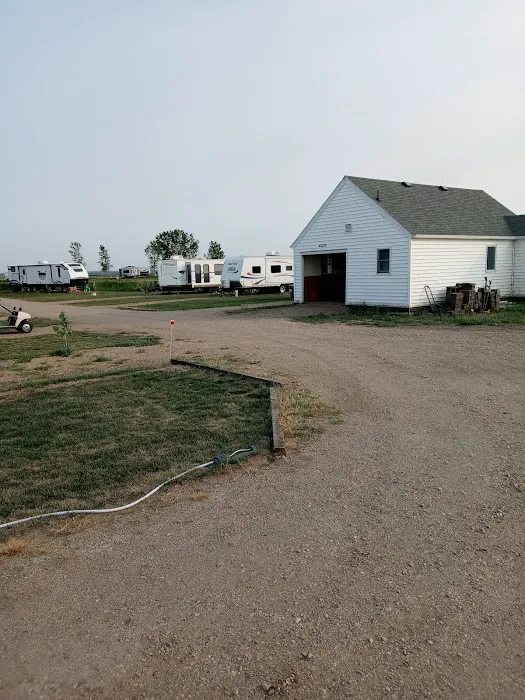 Lake Henry Campground Picture 10