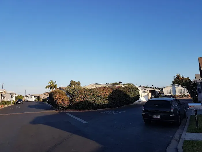 Fernwood Mobile Home Park Picture 6