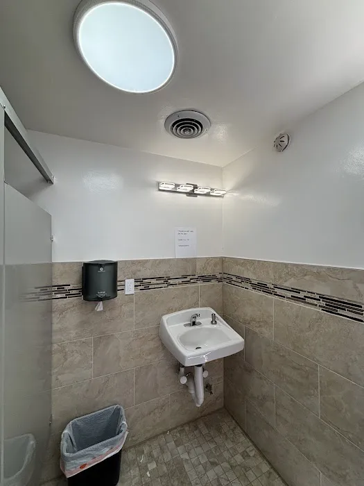 Villa Huntington MH Estates Picture 3