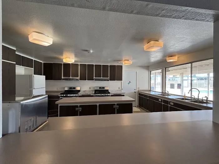 Villa Huntington MH Estates Picture 6