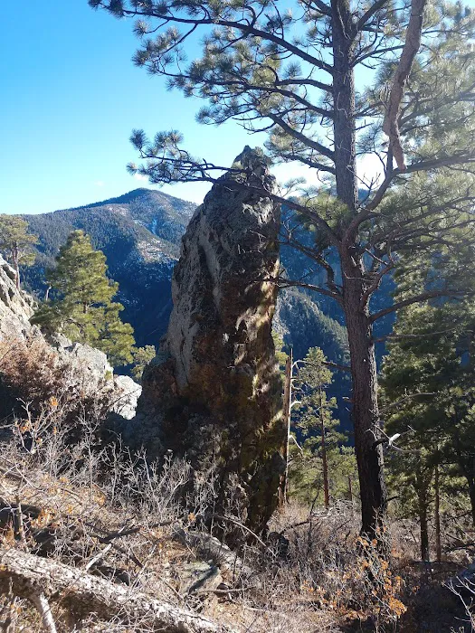Trigo Trailhead Picture 3