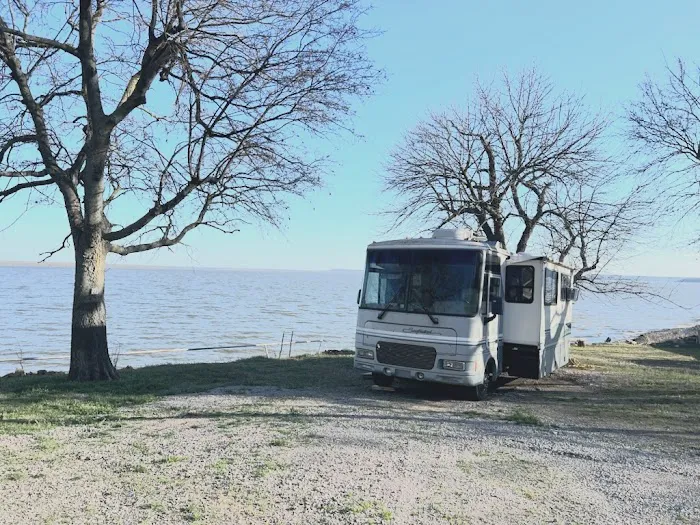 Allen's Point RV Park Picture 2