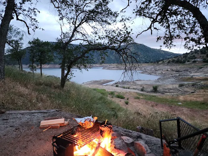Island Park Campground Picture 1