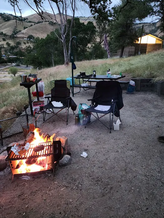 Island Park Campground Picture 2