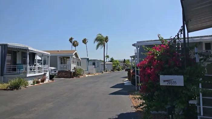 Del Amo Gardens Picture 1