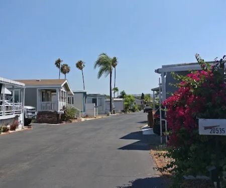 Del Amo Gardens