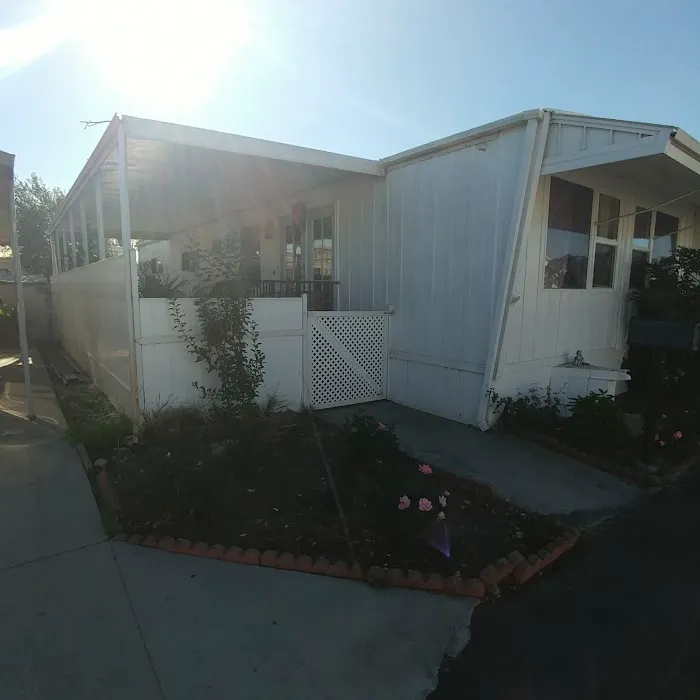 Sunset Gardens West Mobile Picture 1