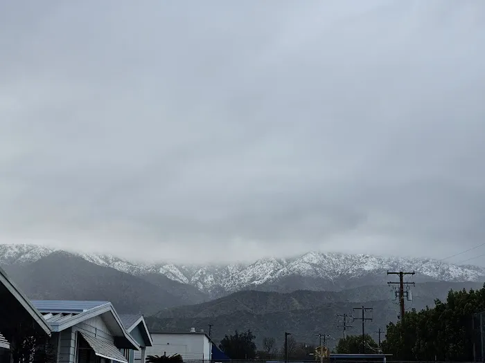 Ten Twenty Mobile Home Park Picture 2