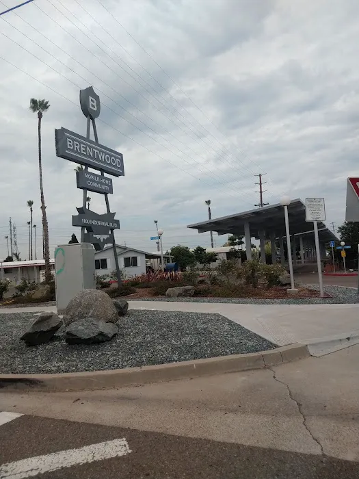 Brentwood Park Picture 8